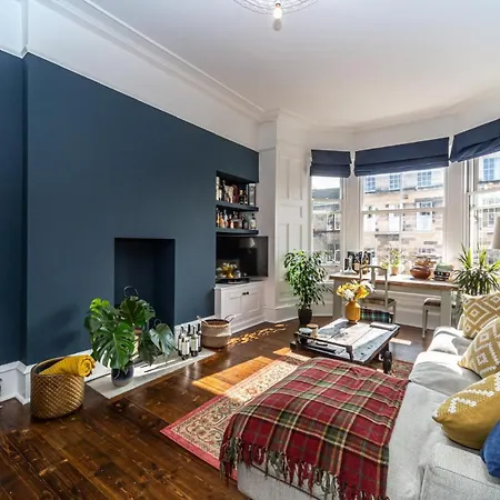 Montgomery Large 2 Bedroom Flat - 5 Mins Walk To City Centre Edinburgh Exterior photo